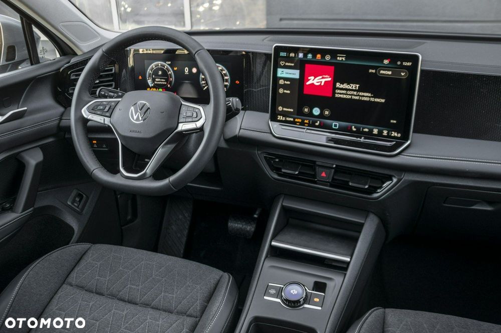 Volkswagen Tiguan - 21