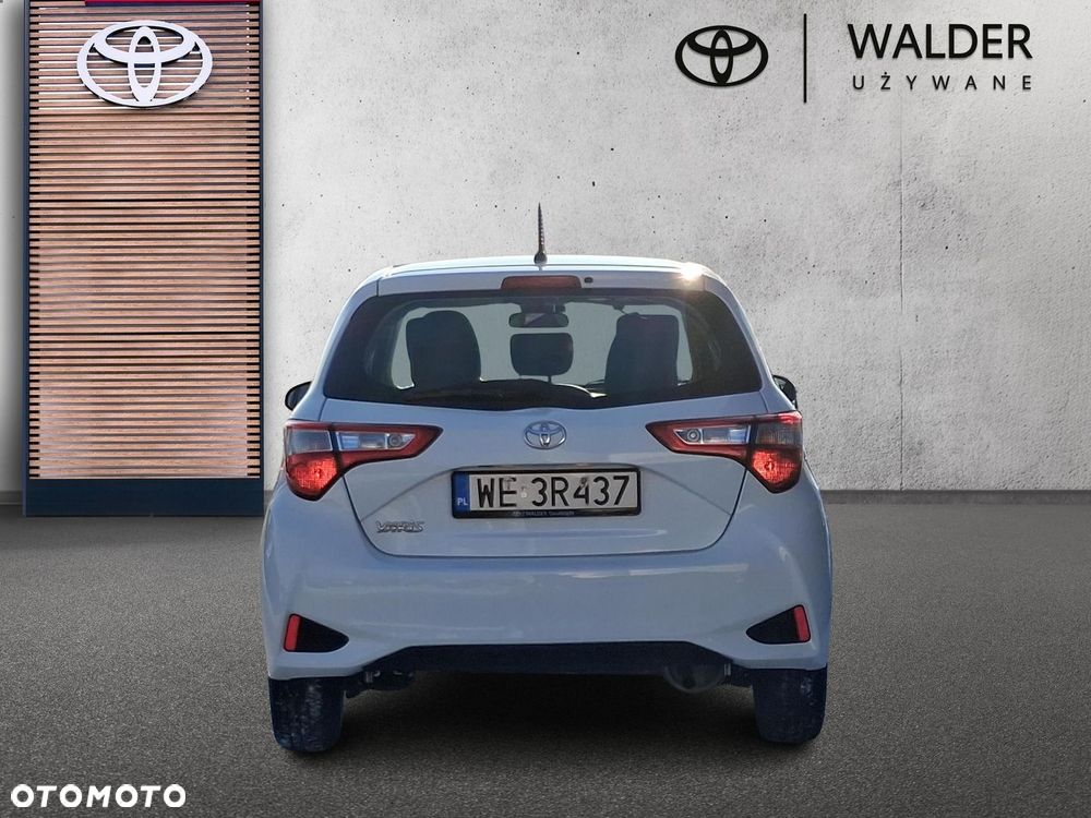 Toyota Yaris - 5
