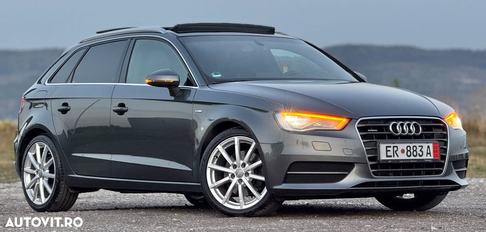 Audi A3 2.0 TDI Sportback (clean diesel) S tronic S line Sportpaket - 2
