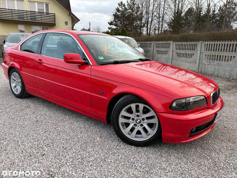 BMW Seria 3 323i - 13