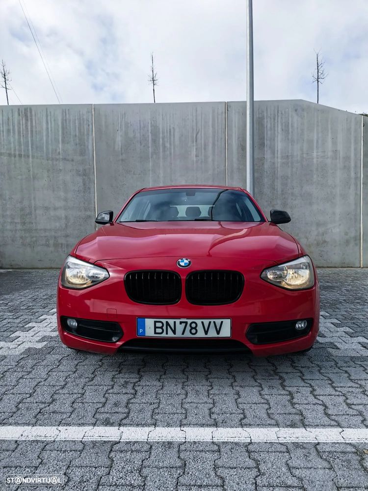 BMW 118 d Sport Line - 4