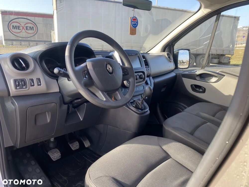 Renault Trafic Grand SpaceClass 1.6 dCi - 9