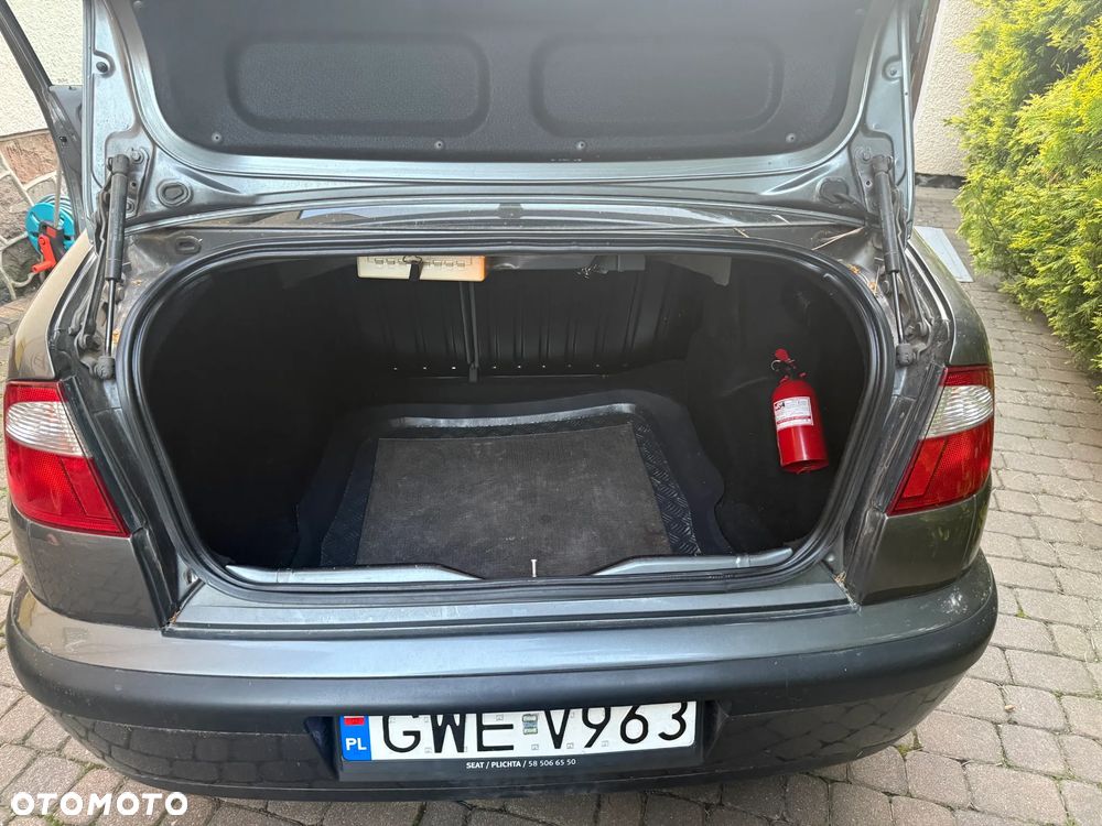 Seat Cordoba - 11