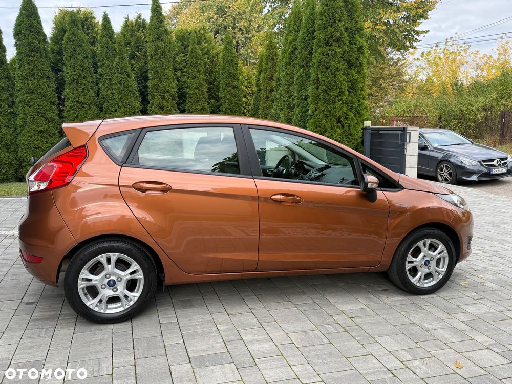 Ford Fiesta - 10