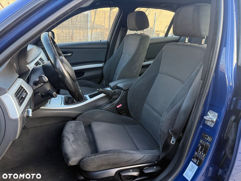 BMW Seria 3 - 27