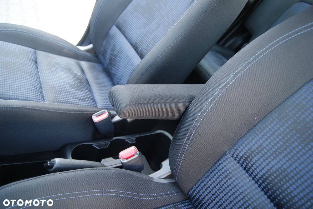 Hyundai ix20 1.4 Comfort - 31