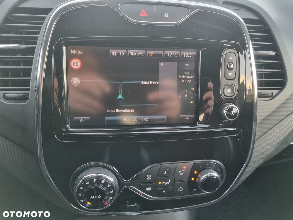 Renault Captur ENERGY TCe 120 EDC XMOD - 28