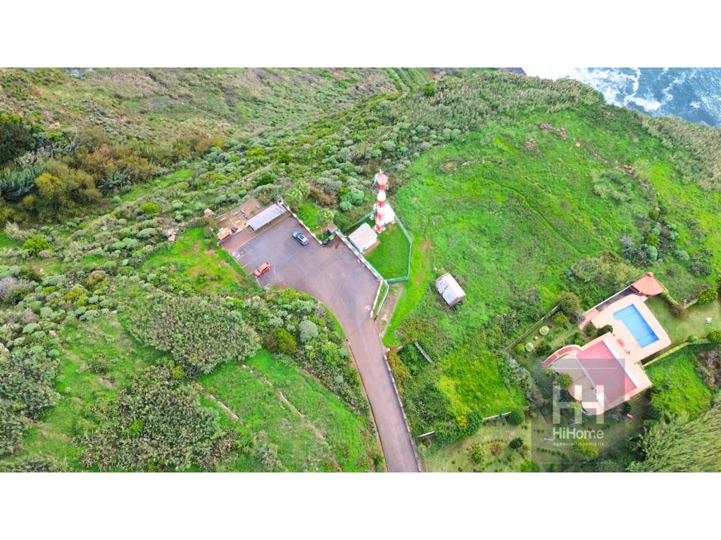 Terreno na Fajã da Ovelha - Calheta - Grande imagem: 2/14