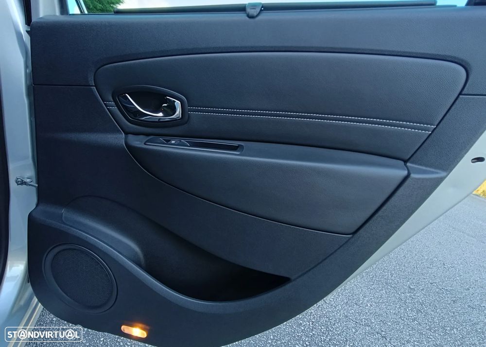 Renault Scénic 1.5 dCi Exclusive SS - 22