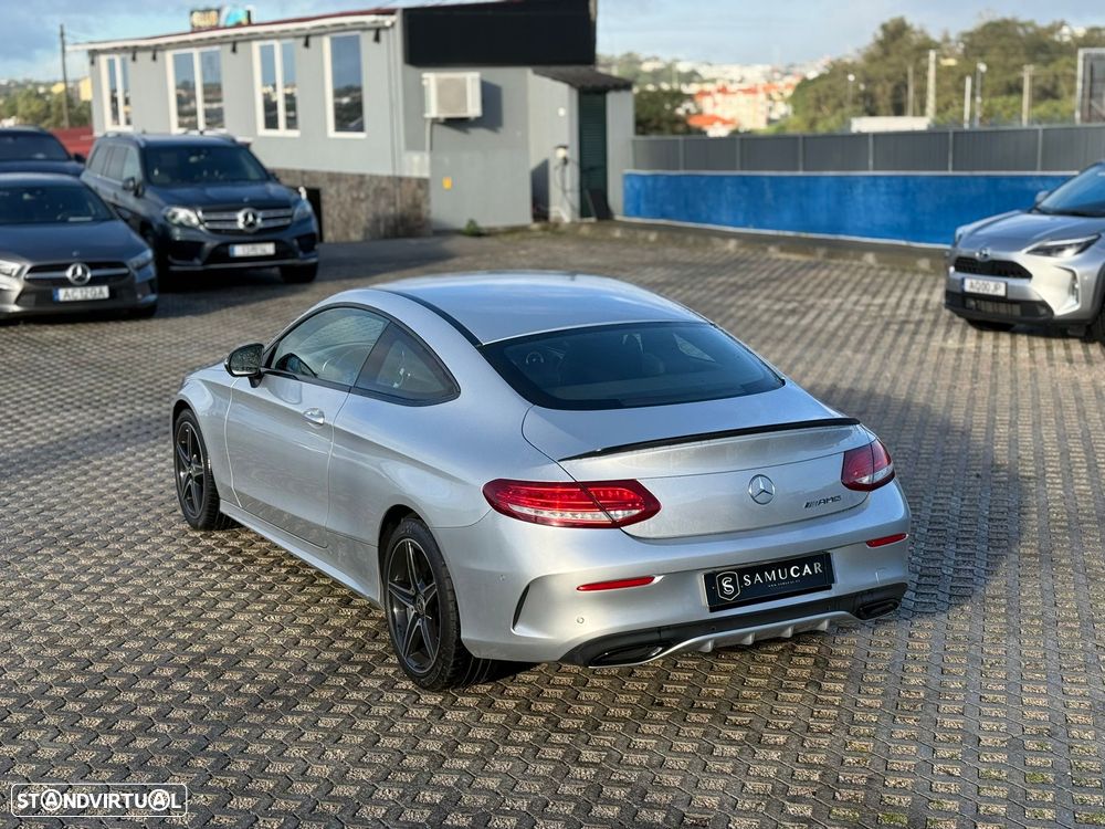 Mercedes-Benz C 220 d 4Matic 9G-TRONIC AMG Line - 2