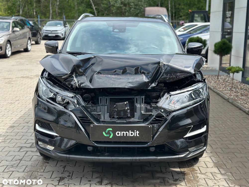 Nissan Qashqai - 2