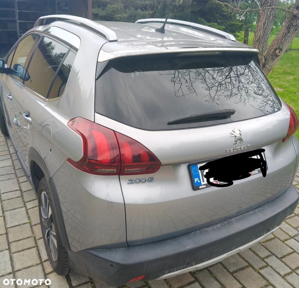 Peugeot 2008 - 4