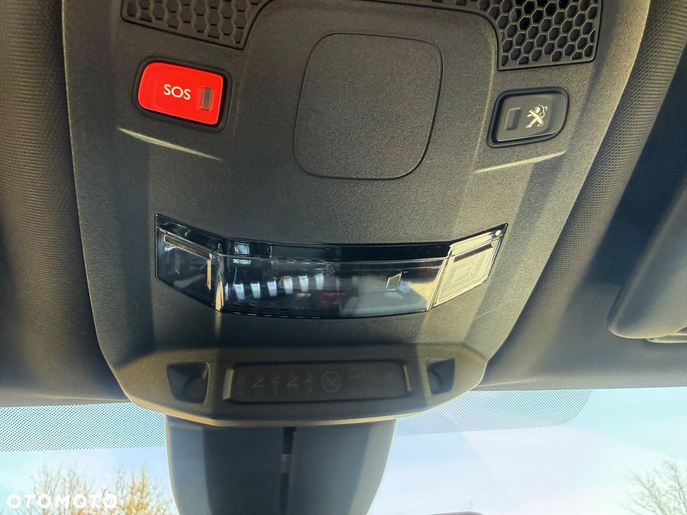 Peugeot 508 BlueHDi 130 EAT8 GT - 12