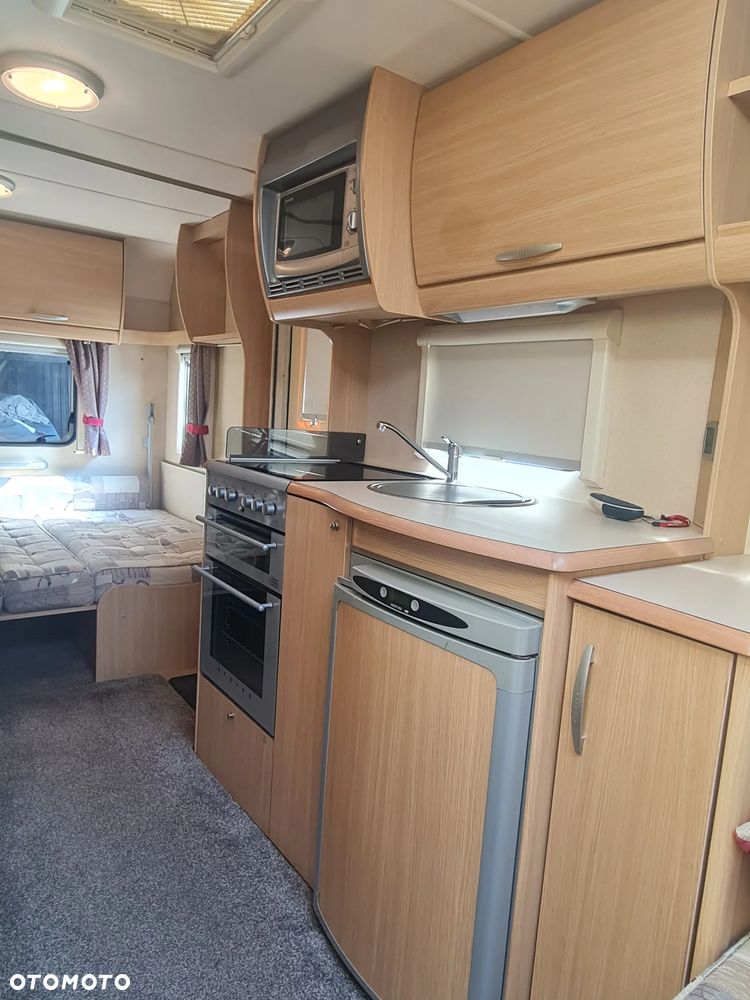 SWIFT ABBEY. VOGUE 530 - 19