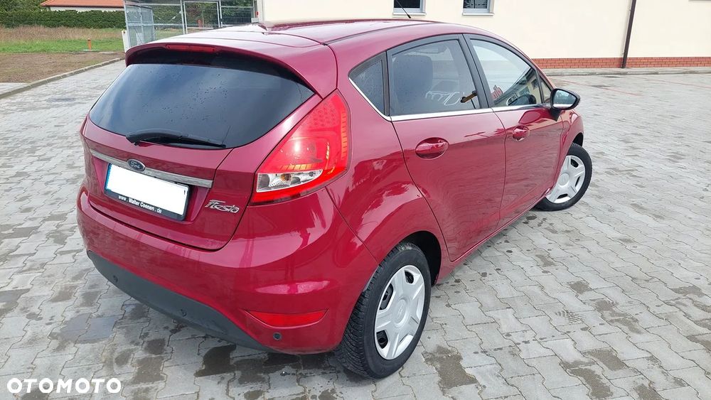 Ford Fiesta - 4