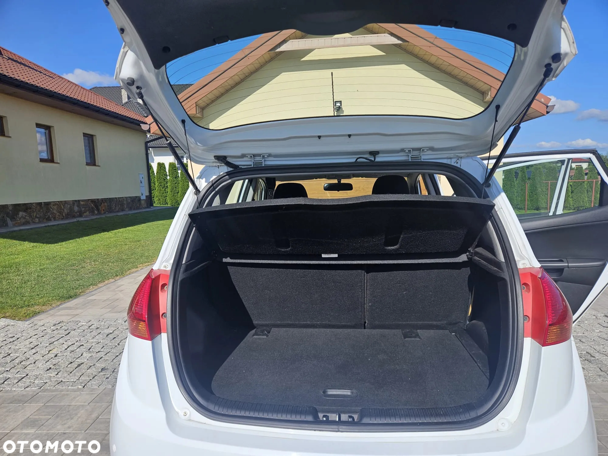 Kia Venga 1.4 Business Line - 16