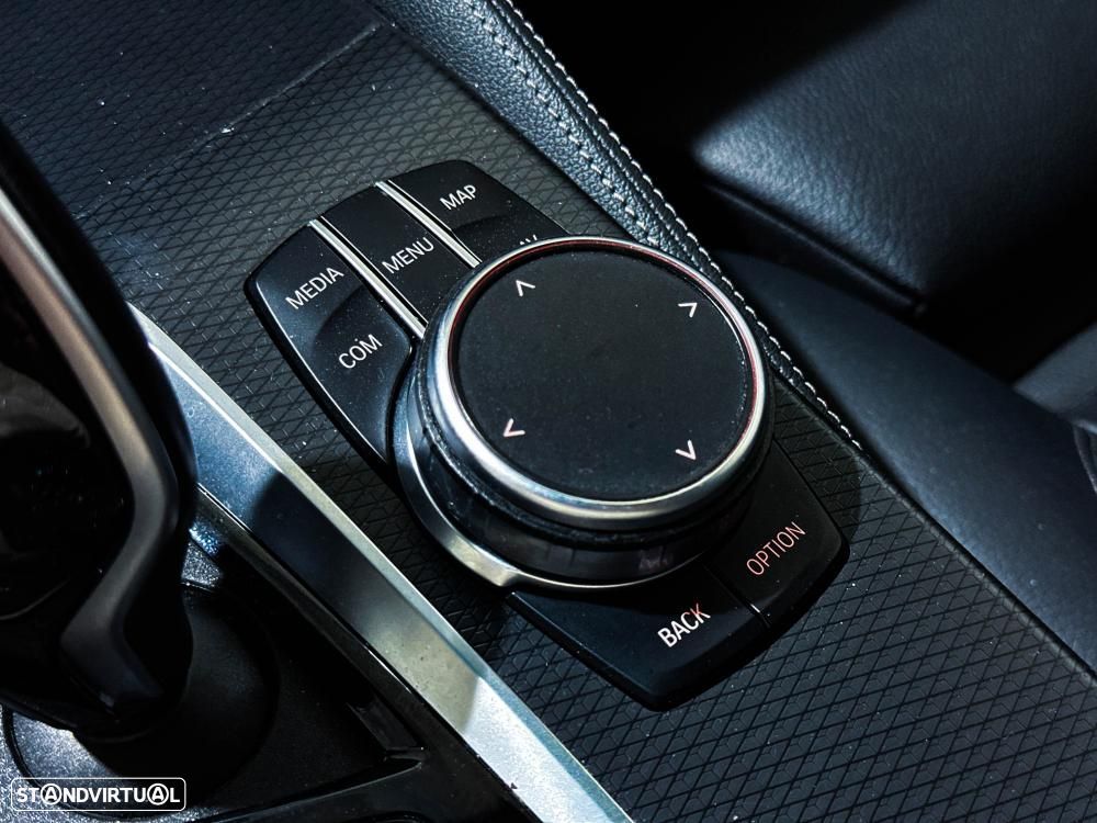 BMW 530 e Pack Desportivo M - 52