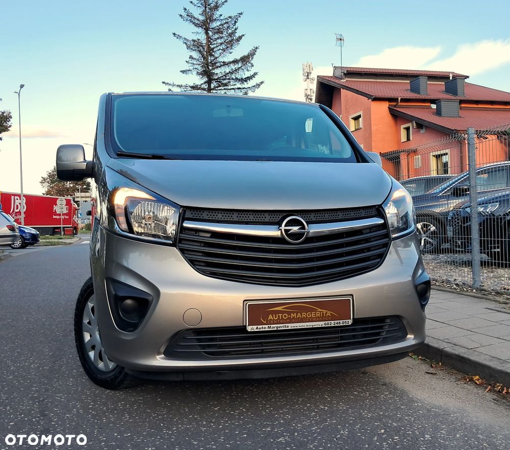 Opel Vivaro - 37