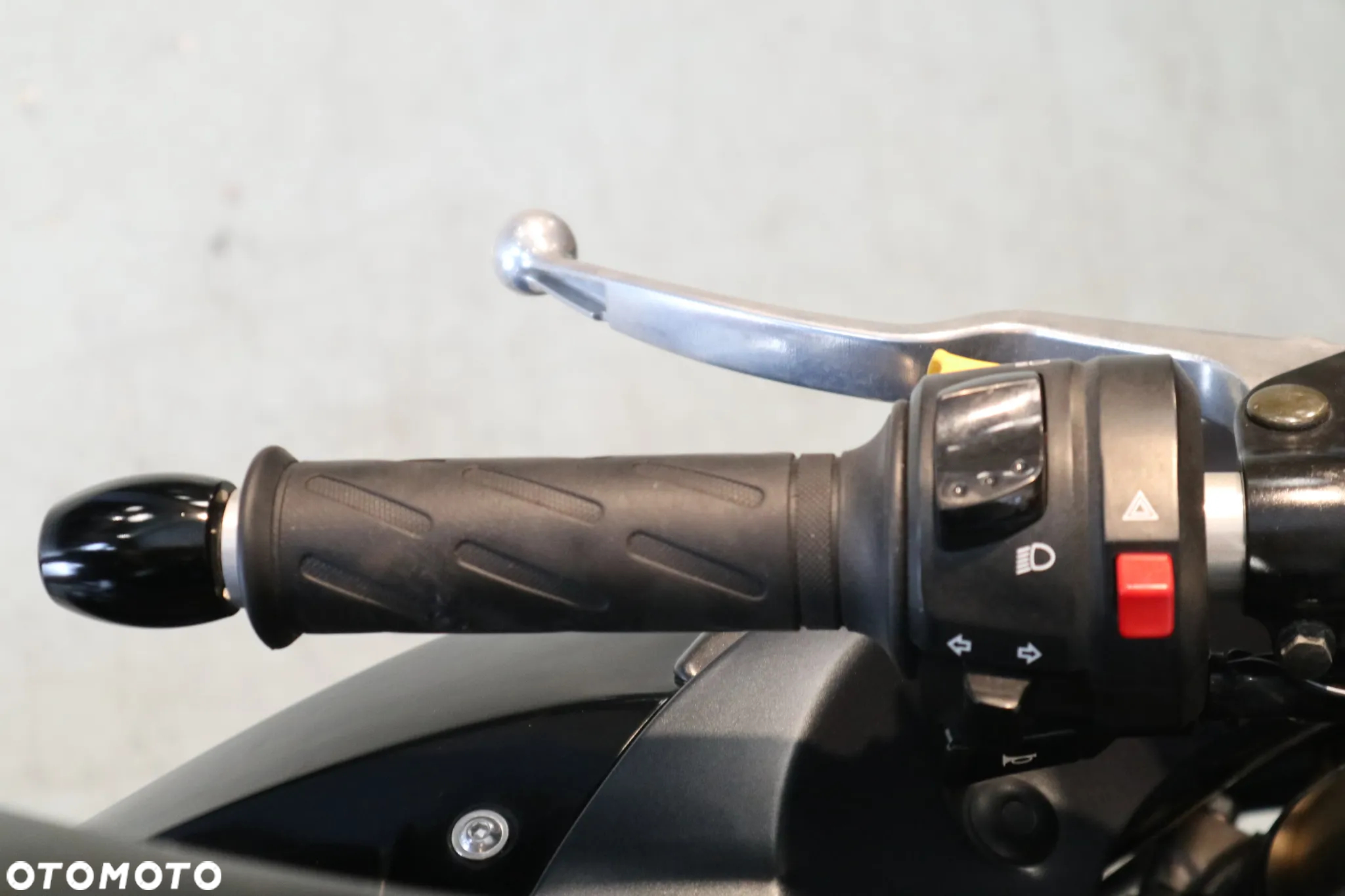 Suzuki GSX-R - 6