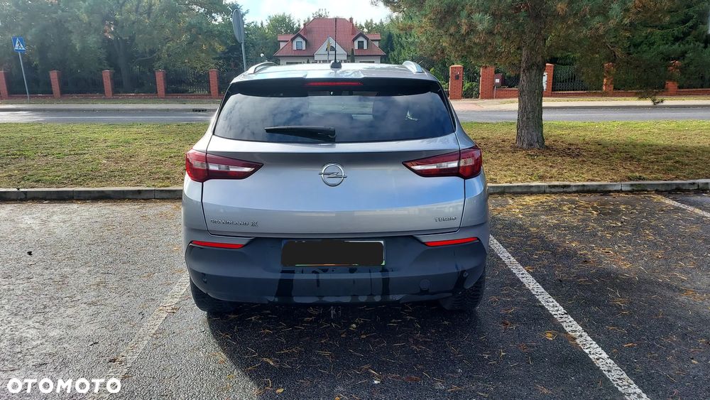 Opel Grandland X 1.2 T Enjoy S&S - 4