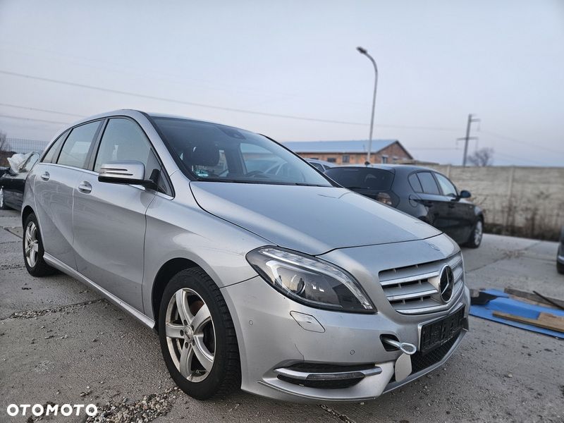 Mercedes-Benz Klasa B - 2