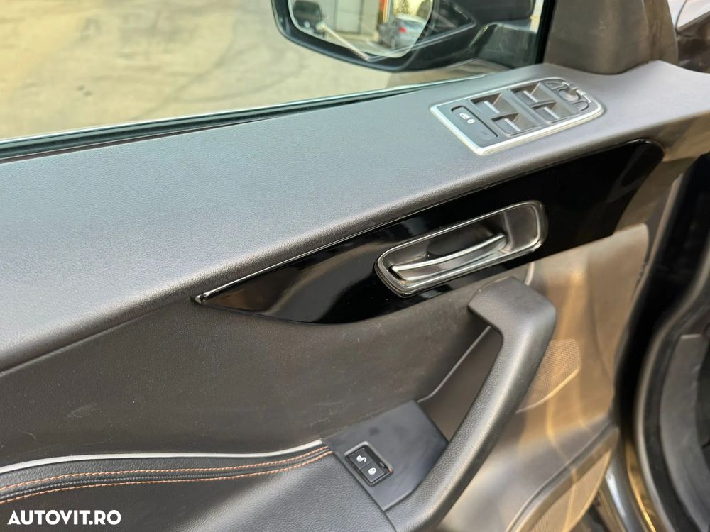 Jaguar F-Pace 20d RWD Prestige - 20