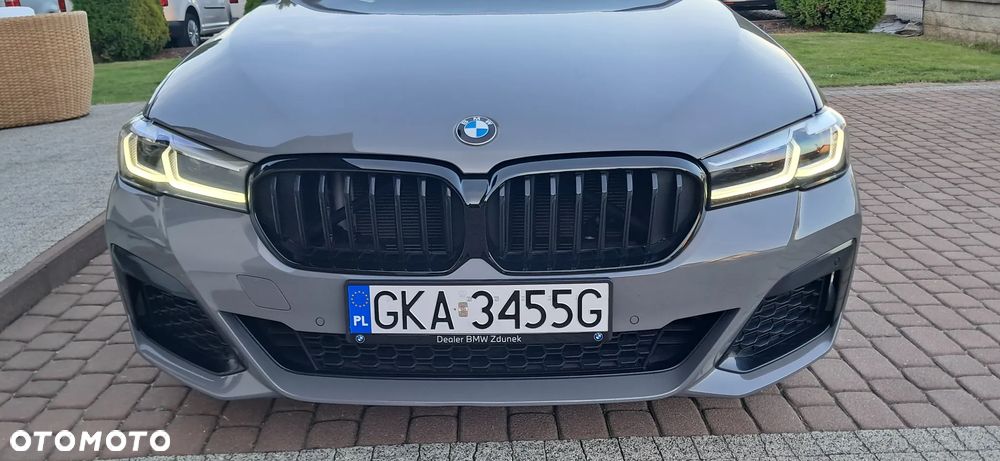 BMW Seria 5 520d M Sport sport - 9