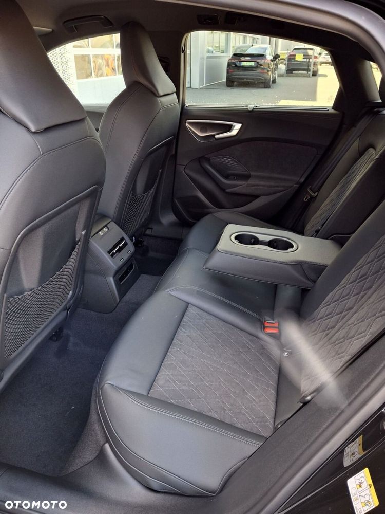 Audi A5 Limousine - 14