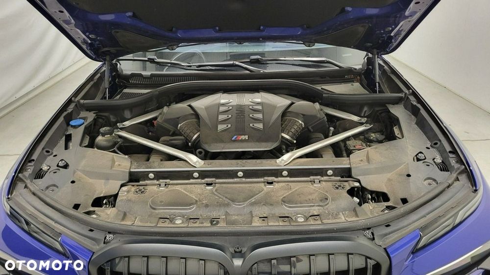 BMW X7 - 33