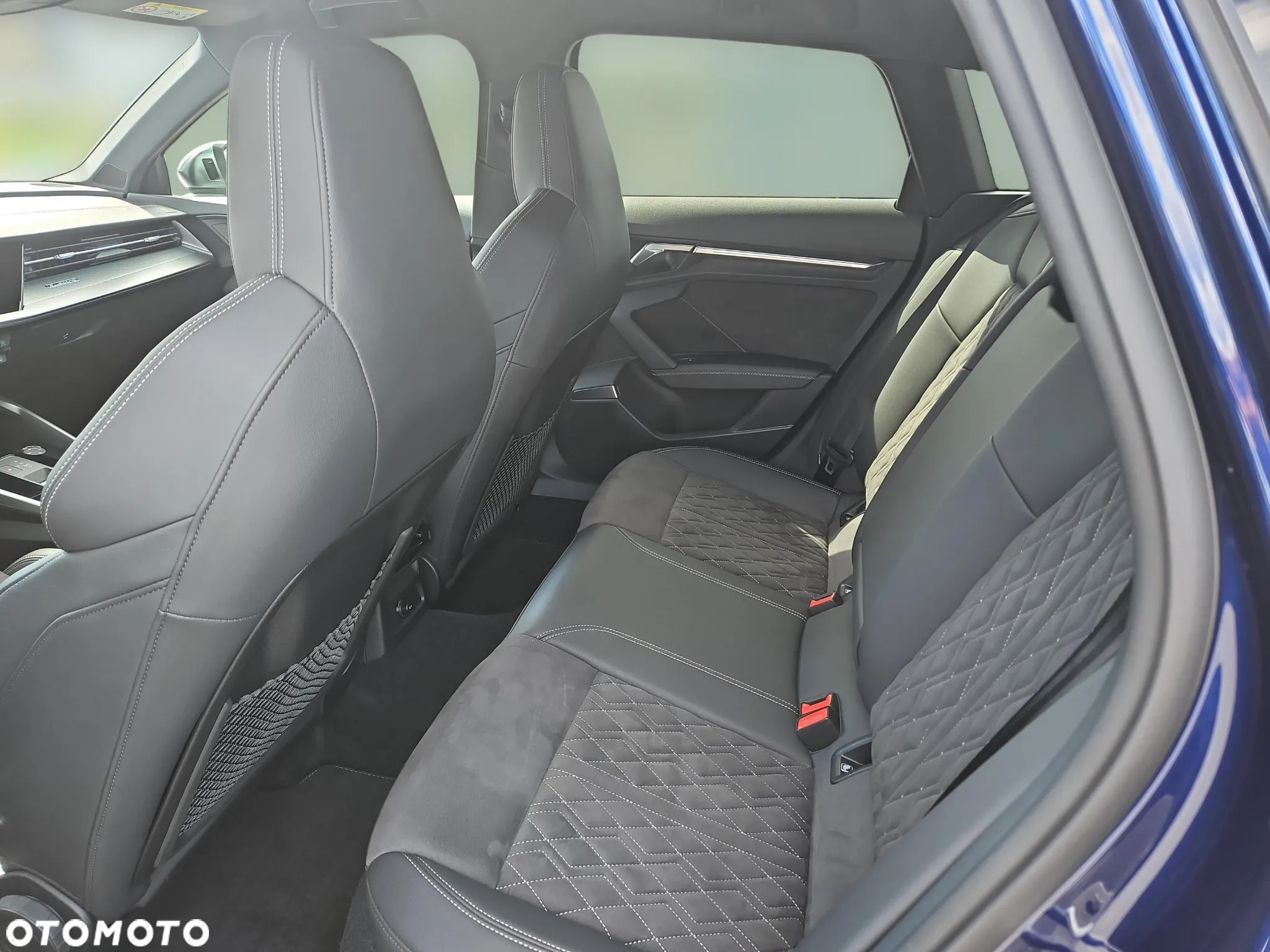 Audi S3 TFSI Sportback quattro S tronic - 10