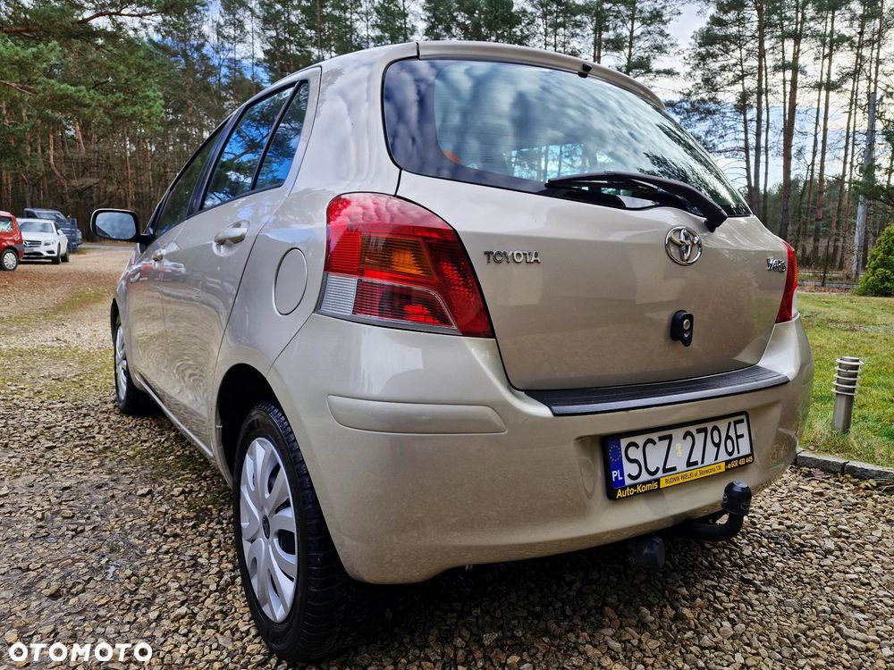 Toyota Yaris 1.33 VVT-i Cool+ - 4