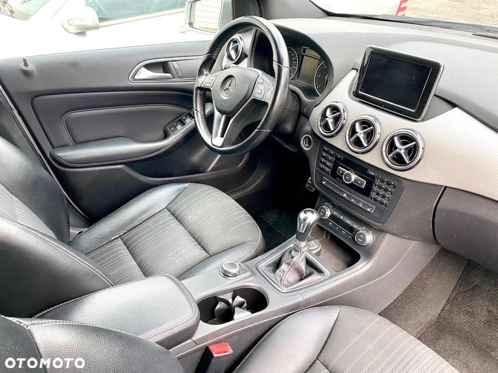 Mercedes-Benz Klasa B 200 CDI (BlueEFFICIENCY) - 11