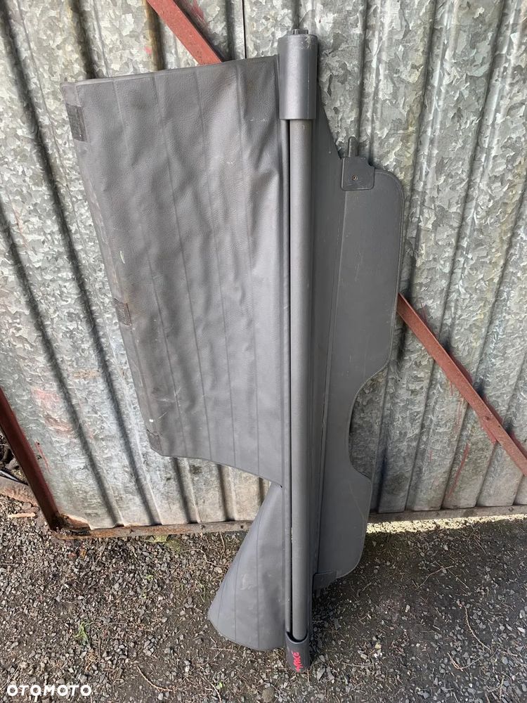 ROLETA BAGAŻNIKA MITSUBISHI SPACE STAR SZARA - 1