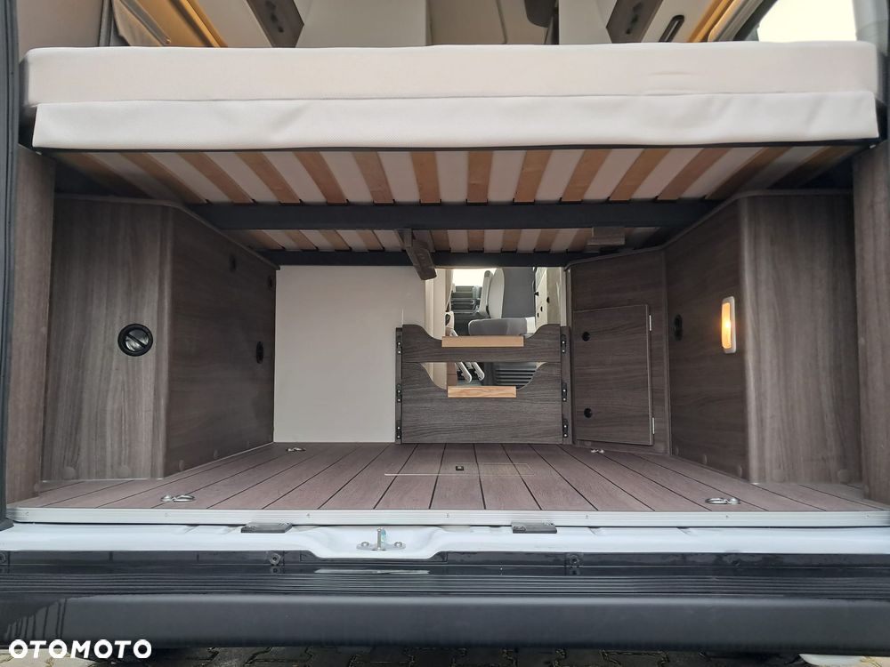 KNAUS VanTourer 600D Namiot 4 osobowy Doposażony Duża Łazienka FV23% - 32