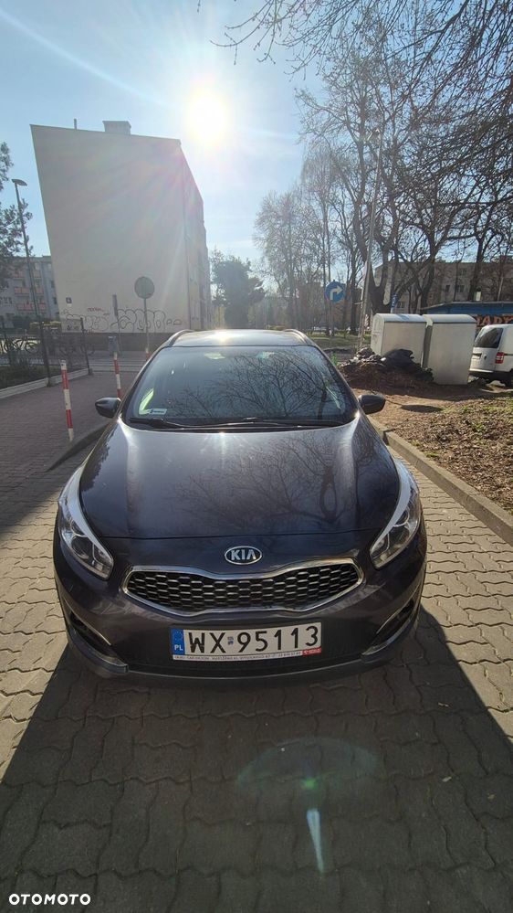 Kia Ceed 1.6 CRDi M DCT - 20