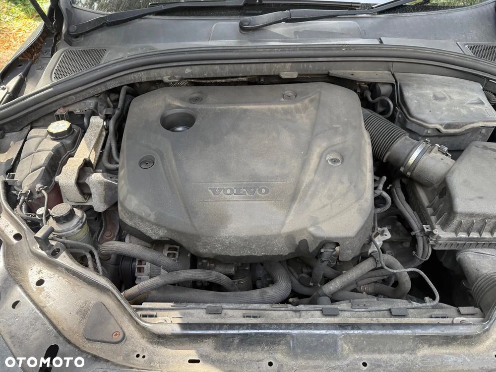 kompletny silnik d4204t5 volvo xc60 xc70 v60 s60 v40 super stan  w aucie 2.0 d - 2