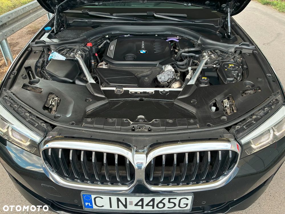 BMW Seria 5 520d - 8