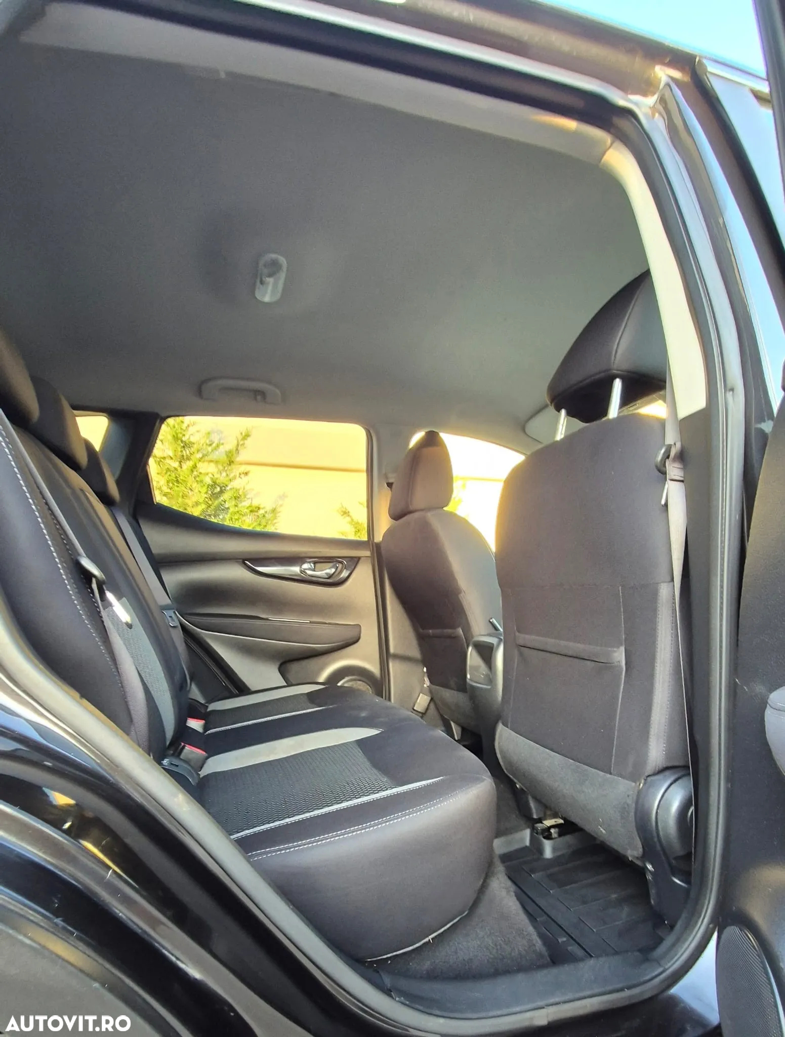 Nissan Qashqai 1.6 DCI ALL-MODE 4x4i Black Edition - 11