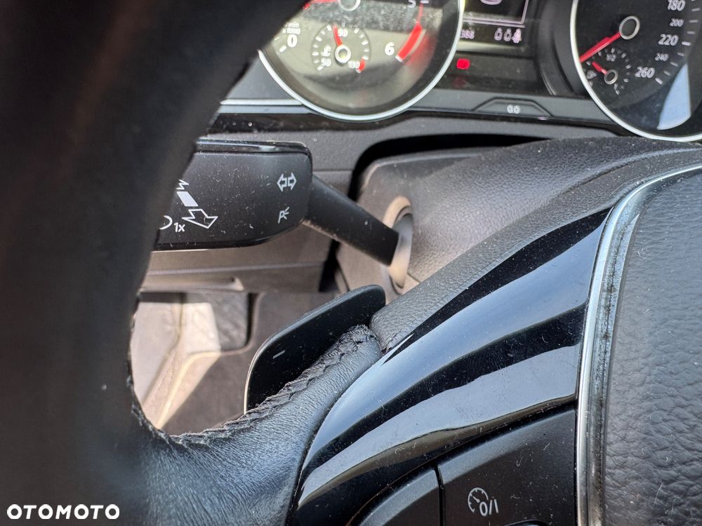 Volkswagen Passat 2.0 TDI BMT Comfortline DSG - 20