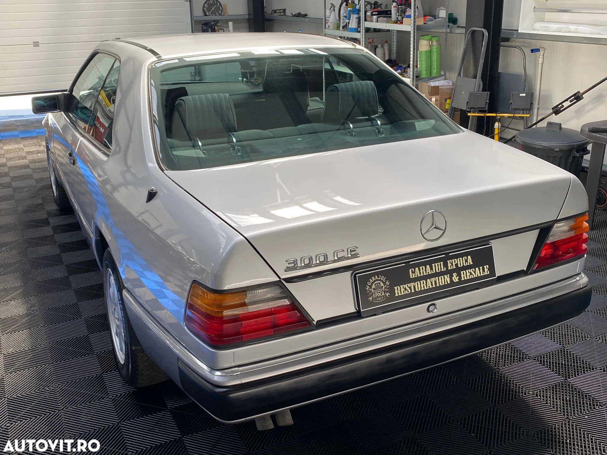 Mercedes-Benz W124 - 5