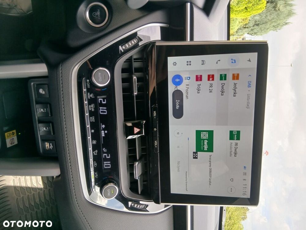 Toyota Corolla Cross 2.0 Hybrid Executive - 16