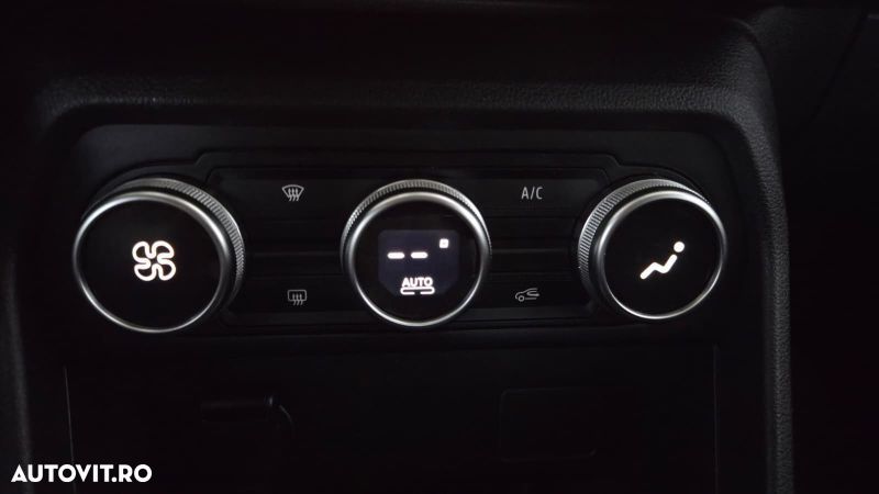 Dacia Sandero Stepway TCe 90 MT6 Comfort - 17