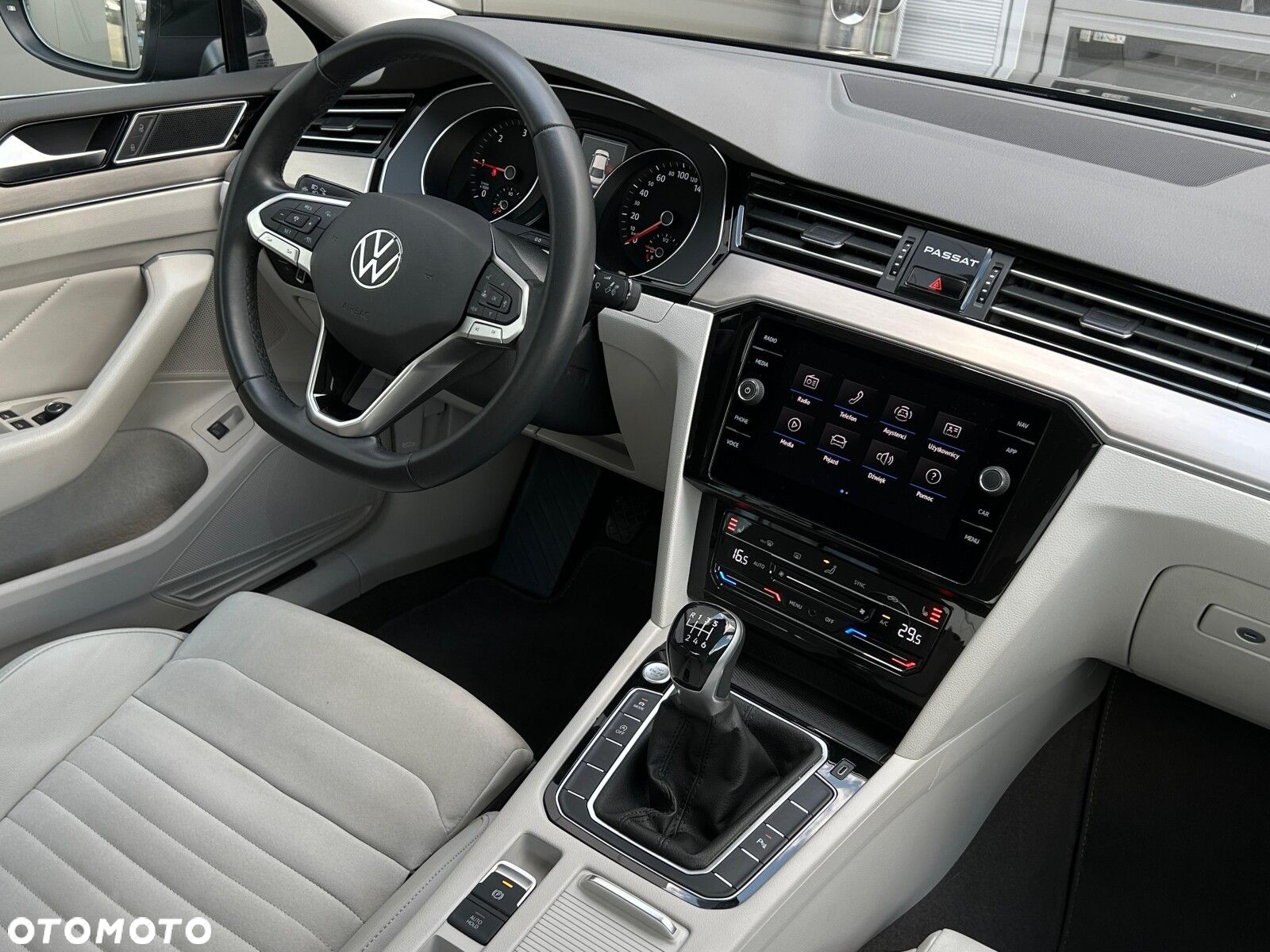 Volkswagen Passat 2.0 TDI EVO Elegance - 14