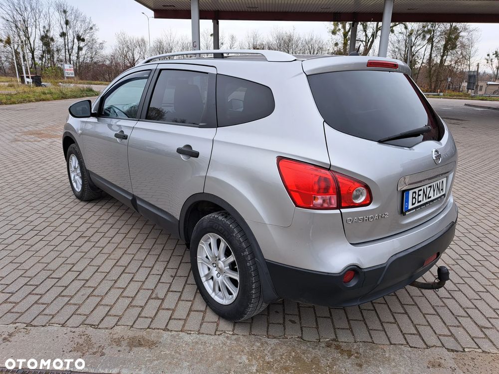 Nissan Qashqai+2 - 11
