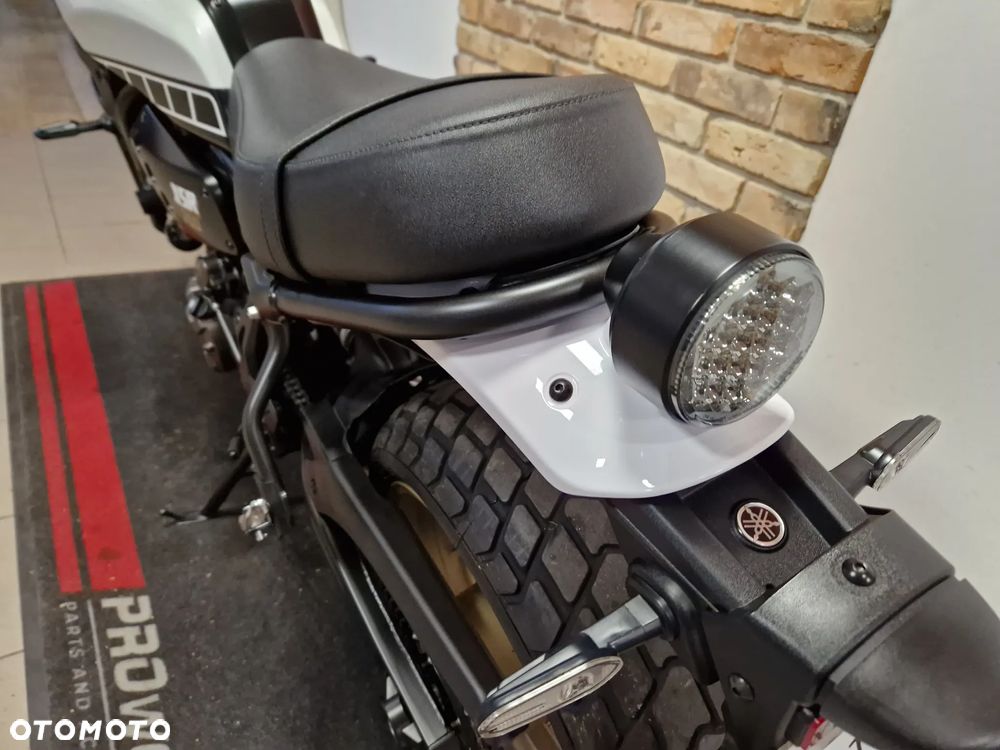 Yamaha XSR - 14