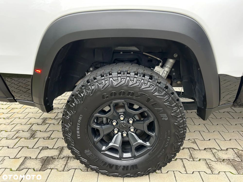 Dodge RAM TRX - 17