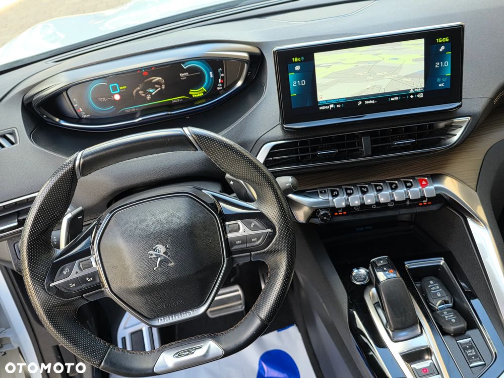 Peugeot 3008 1.6 PureTech Hybrid4 PHEV GT S&S EAT8 - 26