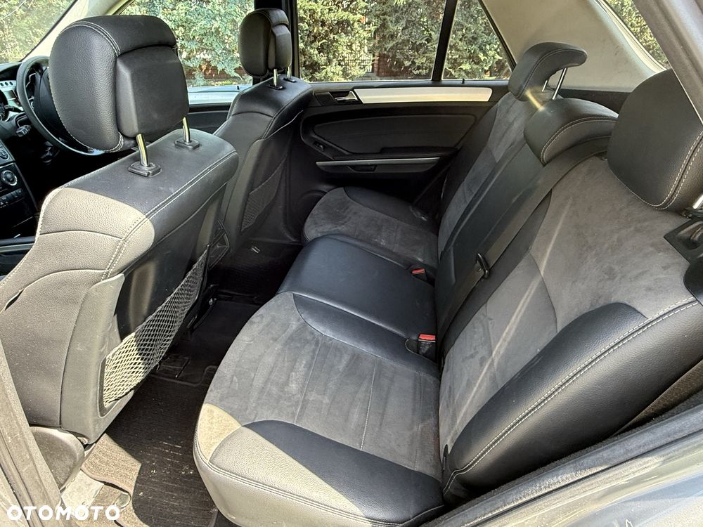 Mercedes-Benz ML - 7