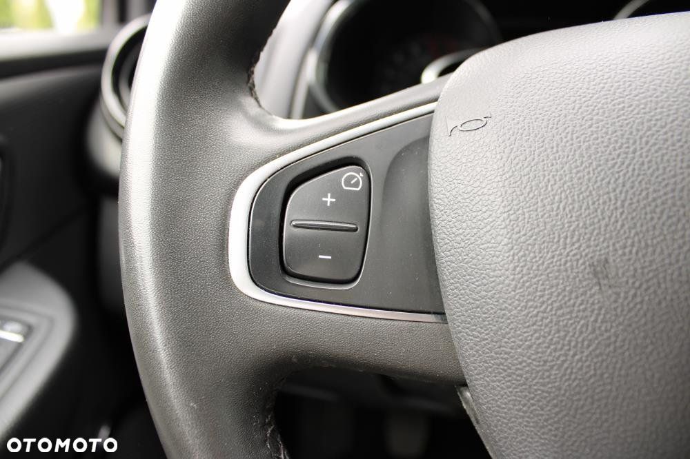 Renault Clio - 14