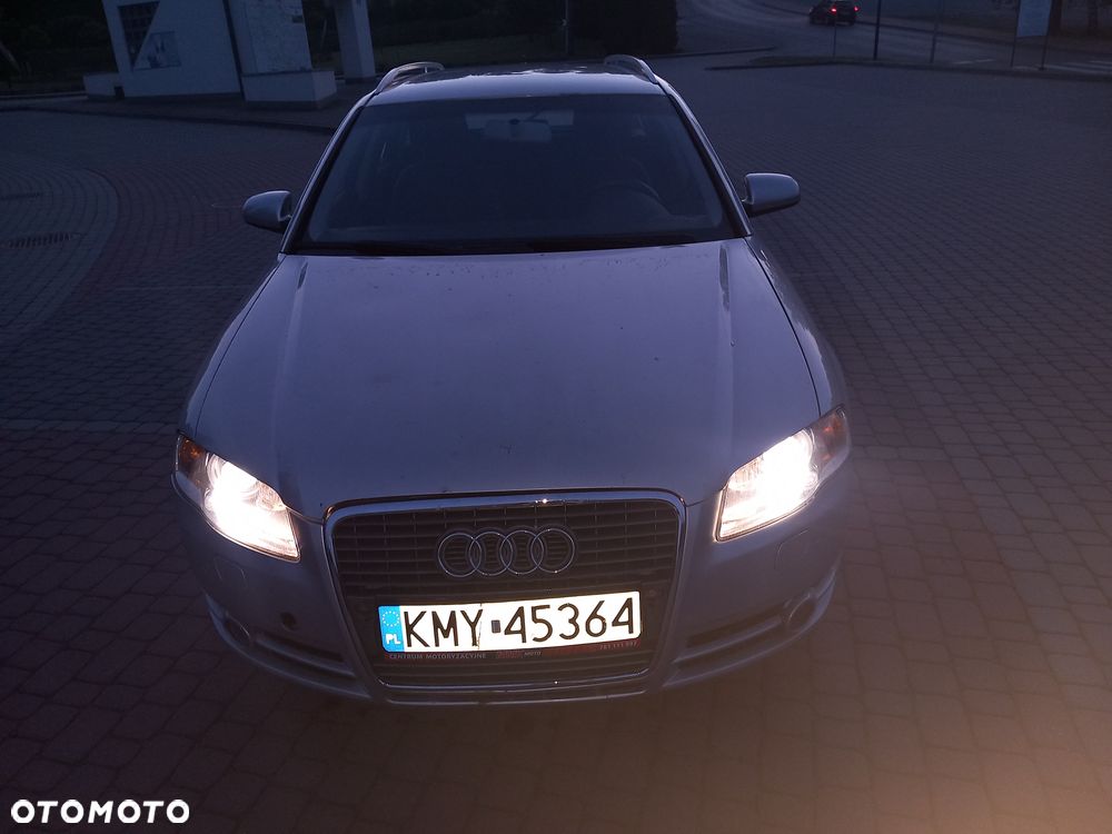 Audi A4 Avant - 10